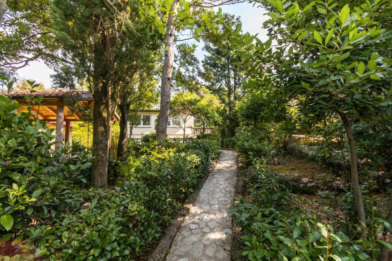 Apartmani "Ostro" Crikvenica Kraljevica Exterior photo